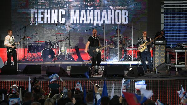 Денис Майданов на концерте в Симферополе в честь пятилетия воссоединения Крыма с Россией