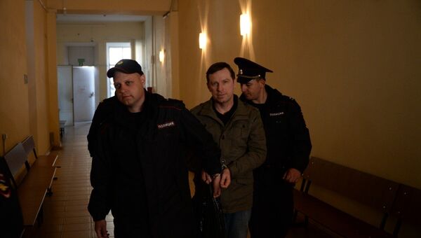 Городской суд Севастополя приговорил к длительному тюремному заключению Владимира Дудку и Алексея Бессарабова, обвиняемых в подготовке диверсий на территории полуострова.