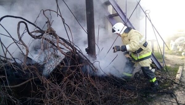 Последствия пожара в поселке Щебетовка (Феодосия)