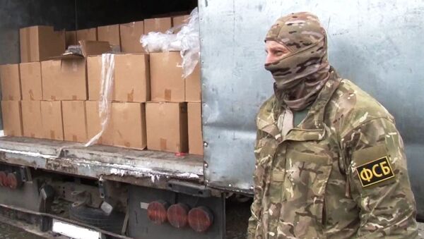 ФСБ выявила крупный канал поставки контрафактного спирта в Крым