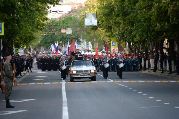В Севастополе прошла первая вечерняя тренировка парада