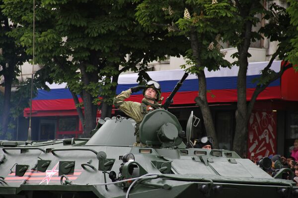 Военный парад в честь Дня Победы в Симферополе. 9 мая 2019 Военный парад в честь Дня Победы в Симферополе. 9 мая 2019