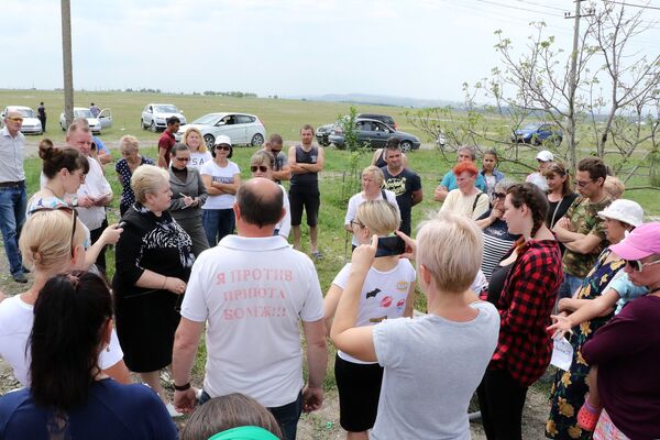 Глава администрации Симферополя Наталья Маленко провела встречу с жителями микрорайона Каменка Глава администрации Симферополя Наталья Маленко провела встречу с жителями микрорайона Каменка