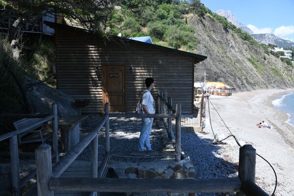 Пляж в Алупке Пляж в Алупке