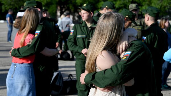 Отправка призывников из Крыма на службу в армию