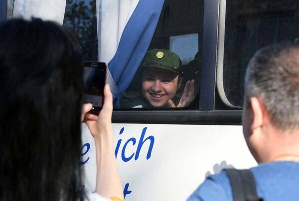 Отправка призывников из Крыма на службу в армию Отправка призывников из Крыма на службу в армию