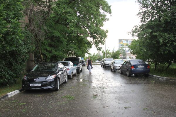 Последствия непогоды в поселке Грэсовский под Симферополем Последствия непогоды в поселке Грэсовский под Симферополем