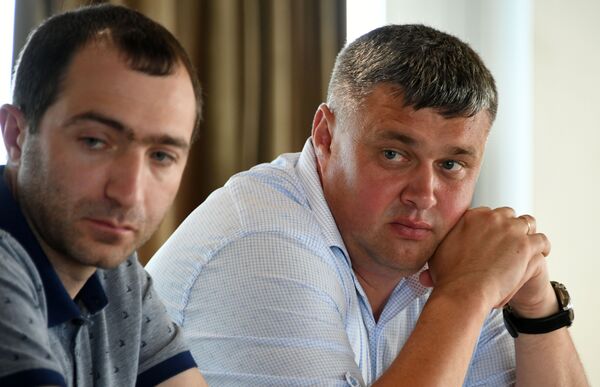Гендиректор компании Черноморские круизы Виктор Глуховщенко (справа) Гендиректор компании Черноморские круизы Виктор Глуховщенко (справа)