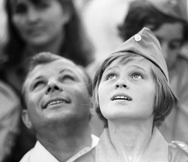 Юрий Гагарин в качестве почетного гостя в Артеке, 1967 год