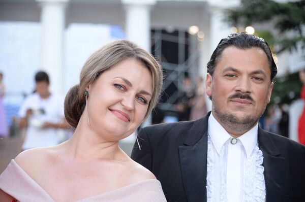 Участники VI Большого севастопольского благотворительного офицерского бала от РИА Новости Крым Анна Дятлова и Александр Полегенько Участники VI Большого севастопольского благотворительного офицерского бала от РИА Новости Крым Анна Дятлова и Александр Полегенько