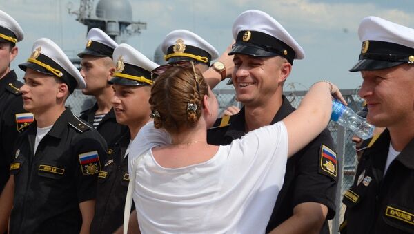Прибытие в Севастополь после дальнего похода малого ракетного корабля Черноморского флота Орехово-Зуево