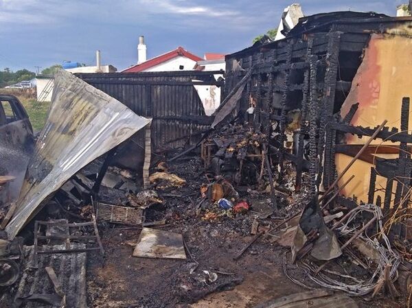 Пожар во дворе частного дома в селе Оленевка