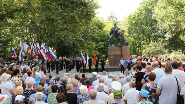 В Симферополе почтили память партизан и подпольщиков