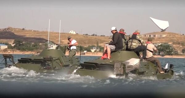 Видео форсирования Керченского пролива во время акции Дорога мужества Видео форсирования Керченского пролива во время акции Дорога мужества