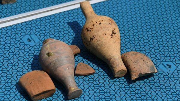 Археологические находки ежегодной экспедиции в ушедшем под воду античном городе Акра на Керченском полуострове