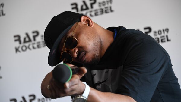 Американский рэпер, участник группы Onyx Кирк Джонс (Kirk Jones) во время пресс-конференции на фестивале Rap Koktebel – 2019 в Крыму