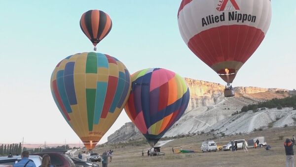 Фестиваль воздушных шаров у Белой скалы