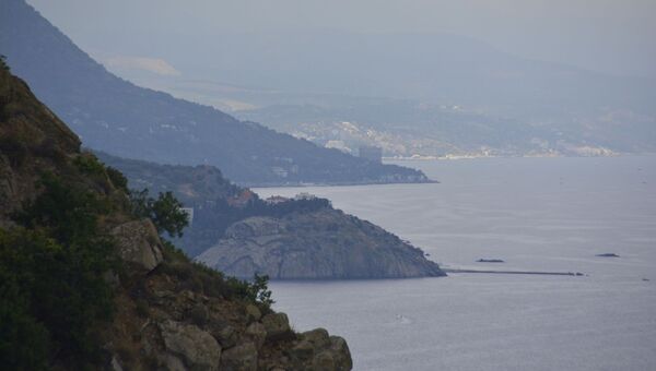 Крым, вид на Партенит и гору Кастель
