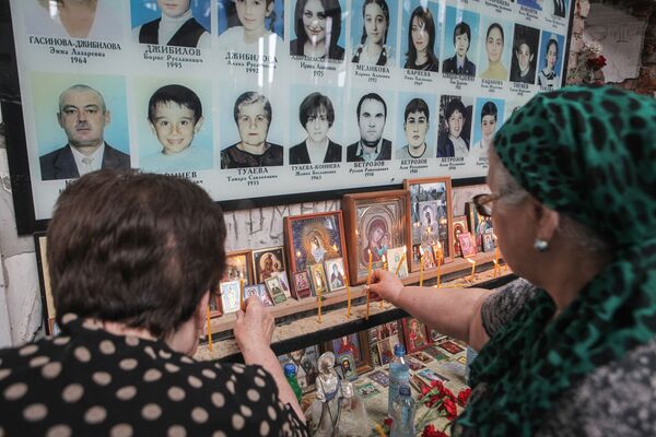 16 лет трагедии в Беслане: как Крым помог пострадавшим детям 16 лет трагедии в Беслане: как Крым помог пострадавшим детям