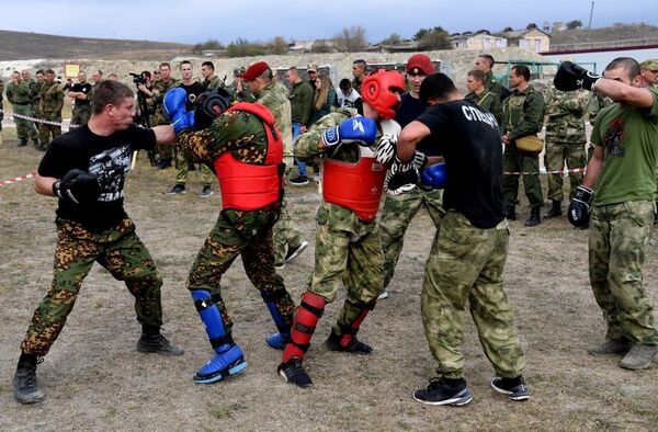 Правило одно – не калечить. В остальном – удары, приближенные к реальной жизни.