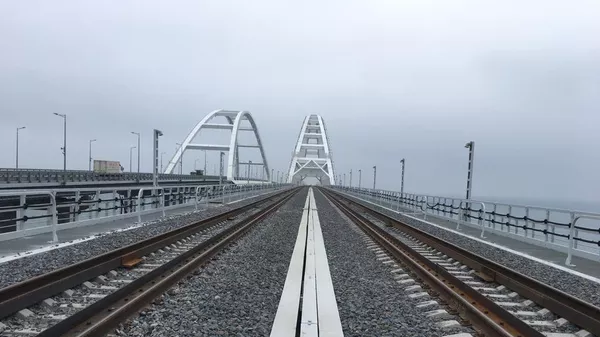 Арки Крымского моста