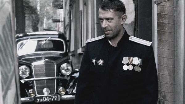 Давид Гоцман (Владимир Машков) — подполковник, заместитель начальника Одесского уголовного розыска. Ликвидация (2007), реж. Сергей Урсуляк Давид Гоцман (Владимир Машков) — подполковник, заместитель начальника Одесского уголовного розыска. Ликвидация (2007), реж. Сергей Урсуляк