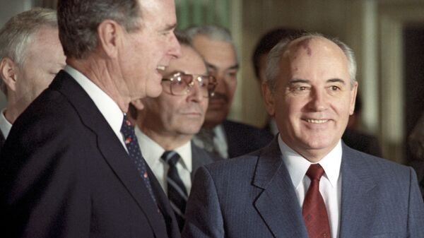 Встреча Михаила Сергеевича Горбачева и Джорджа Буша.