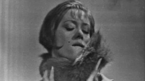 Кадр из фильма 12 стульев (1966 год) Кадр из фильма 12 стульев (1966 год)
