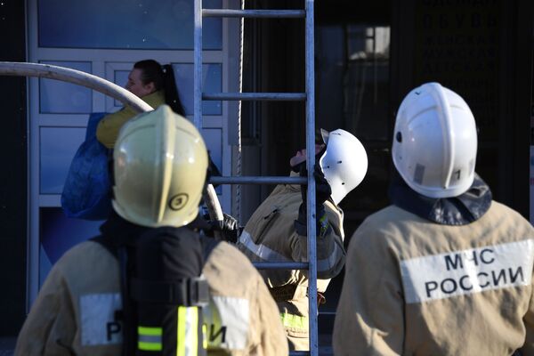 Пожарные ликвидируют возгорание в кафе Симферополя, 13.01.2019 года