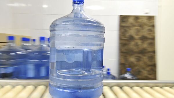 Производство питьевой воды. Архивное фото