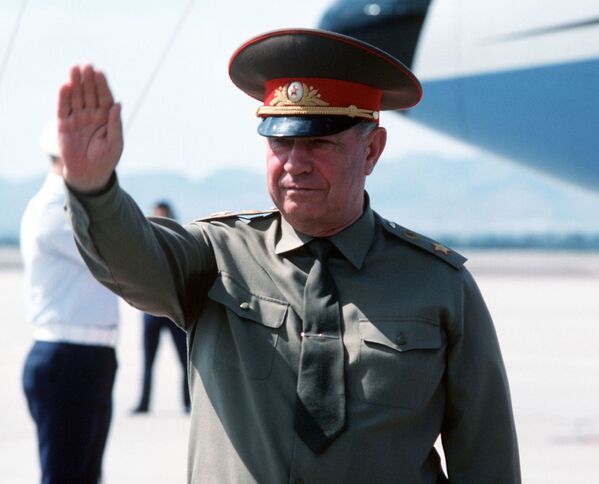 Министр обороны СССР Дмитрий Язов во время визита в США, 1989 год. 