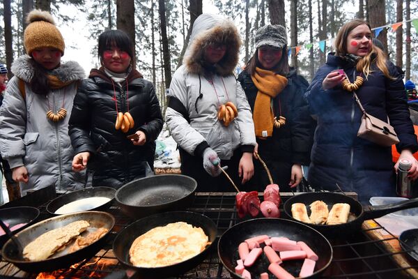 Щедрая Масленица: какие блины предпочитают крымчане Щедрая Масленица: какие блины предпочитают крымчане