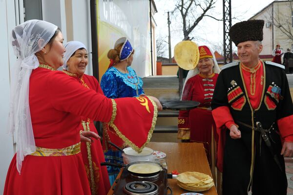 Щедрая Масленица: какие блины предпочитают крымчане Щедрая Масленица: какие блины предпочитают крымчане