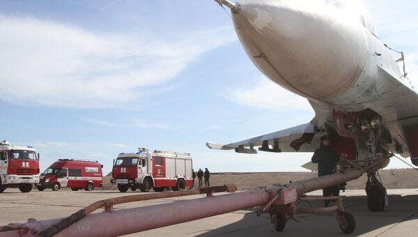 Севастопольские пожарные потушили истребитель на аэродроме Бельбек