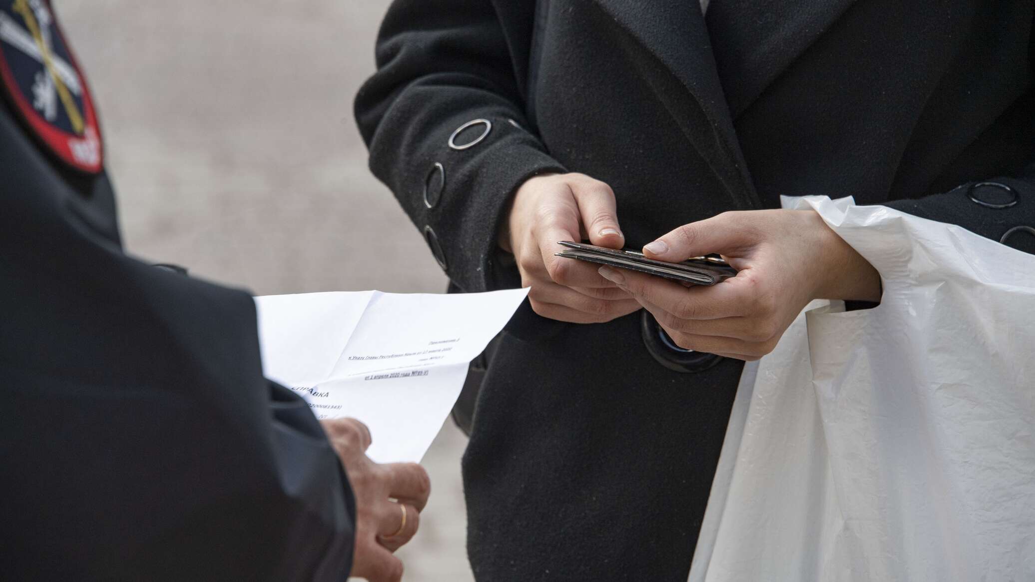 Форма в роспотребнадзоре. В ю смоленский роспотребнадзор. Роспотребнадзор картинки чем занимаются. Саратов управление роспотребн. Анна попова эпидемиолог краснодар.