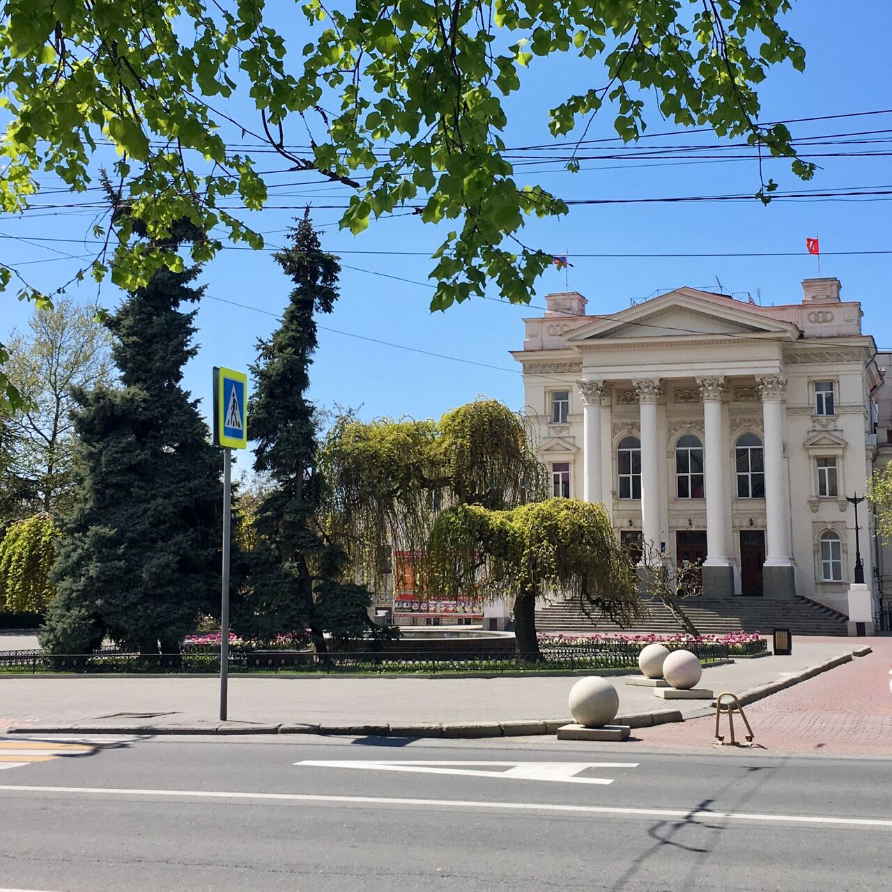 Дом пионеров в Севастополе признан небезопасным для детей - РИА Новости  Крым, 24.06.2022