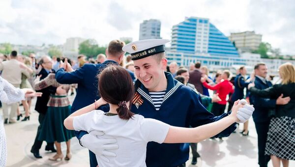 Ежегодный танцевальный флешмоб За Победу танцуй до победного! в Севастополе