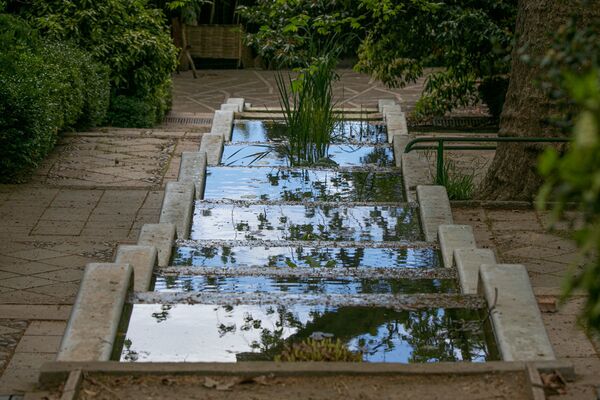 Каскадные пруды Никитского ботанического сада