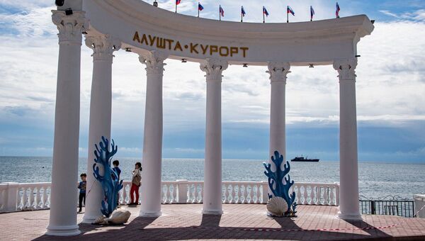 Алушта подготовка к курортному сезону весна