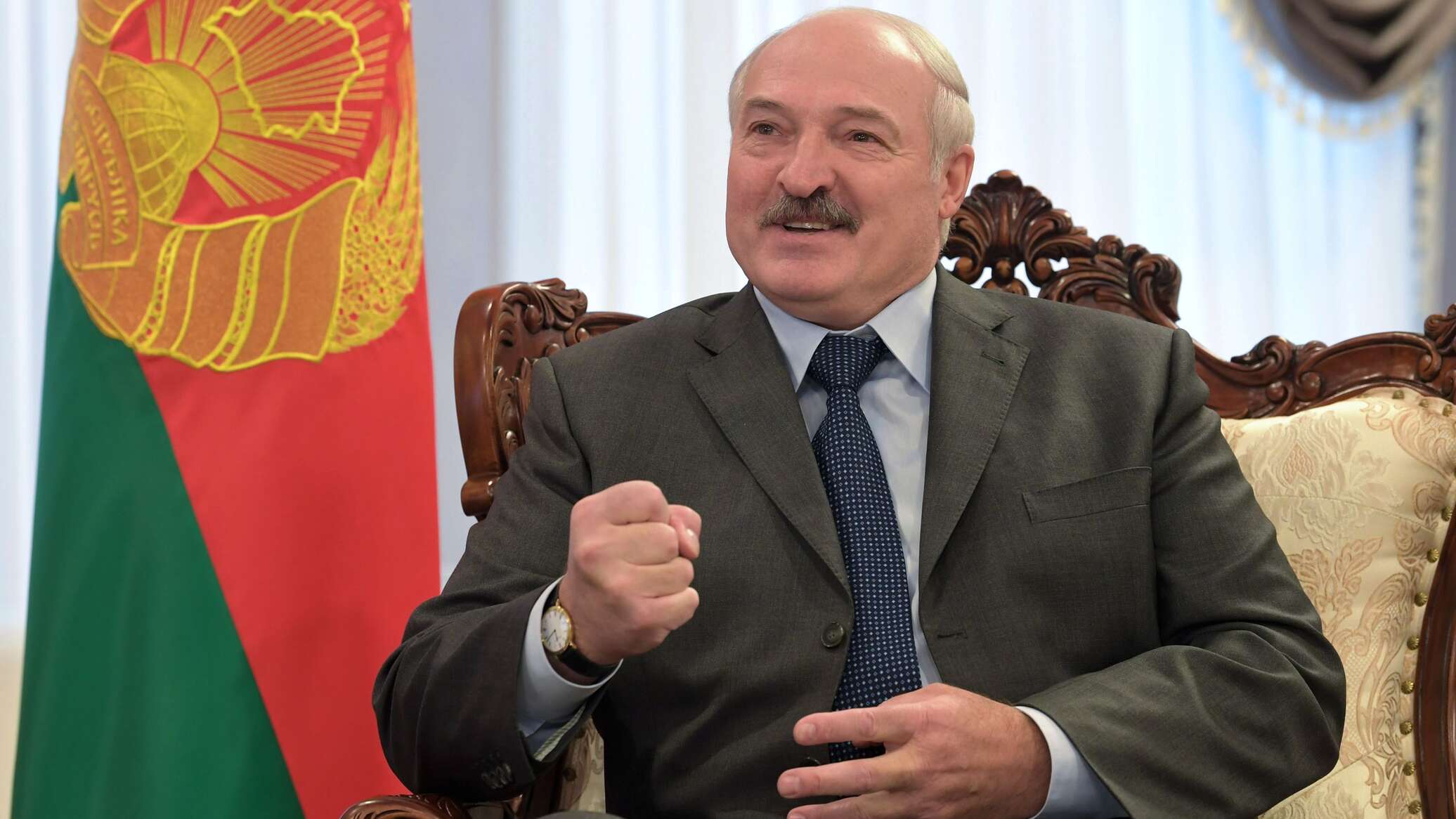 Сколько лет исполнилось лукашенко. Лукашенко. Лукашенко портрет.