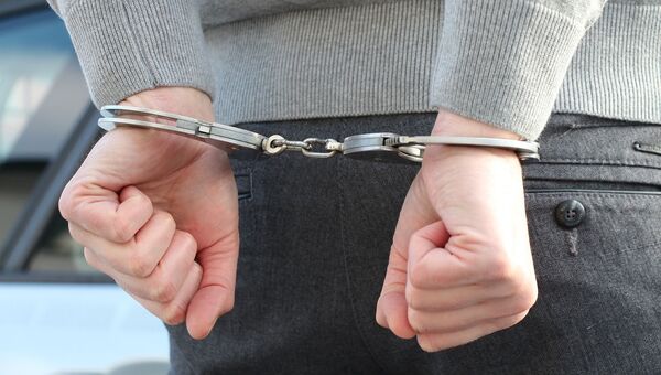 В Крыму ФСБ задержала подозреваемого в наркоторговле 