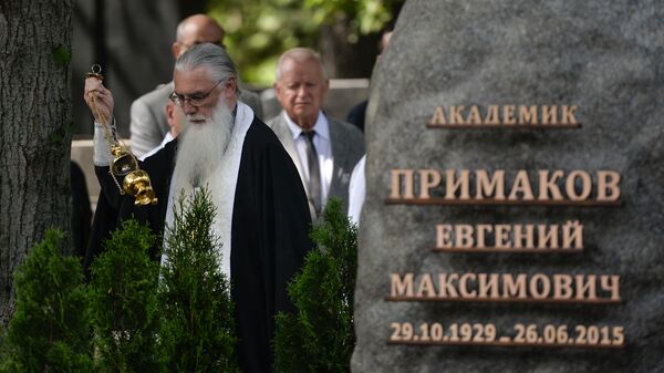Открытие памятника Евгению Примакову на Новодевичьем кладбище