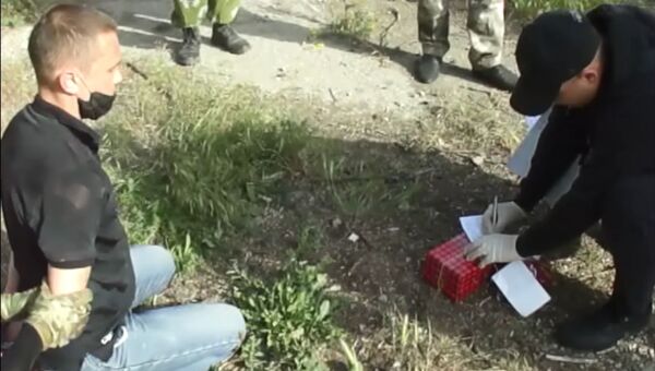 Пистолет и патроны изъяли у жителя приграничного района в Крыму 