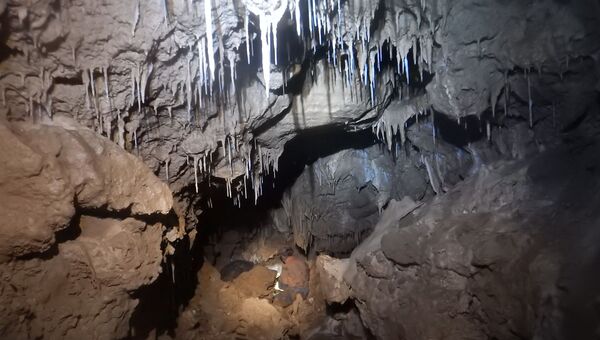 В Крыму спелеологи нашли еще две пещеры с подземными водами