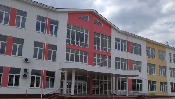 Школа, построенная по ФЦП, в Судаке