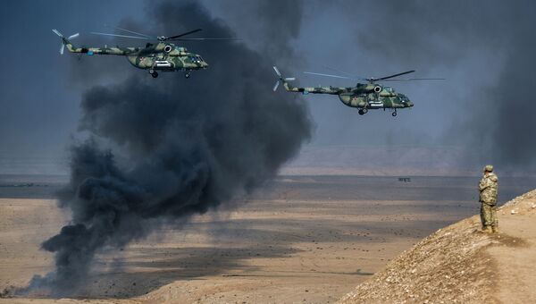 Вертолеты Ми-8 АМТШ Терминатор во время совместных антитеррористических учений ОДКБ в Таджикистане