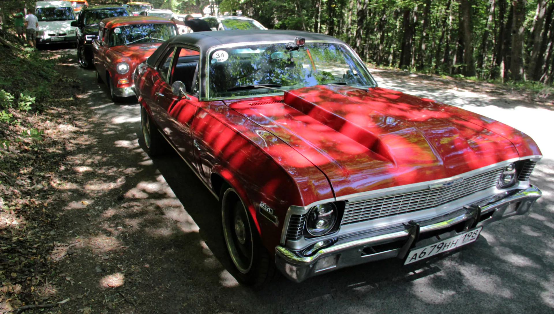 Третий фестиваль культовых автомобилей Мост. На переднем плане - Chevrolet Nova 1970 года выпуска - РИА Новости, 1920, 05.08.2020