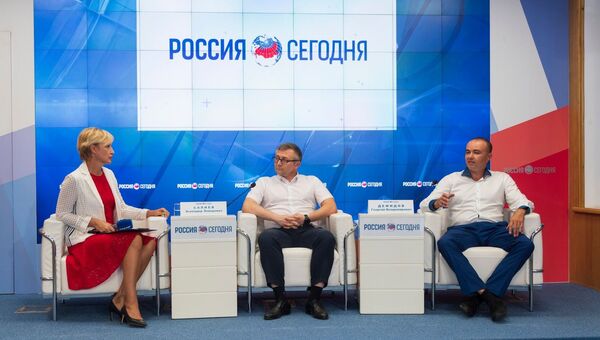 Пресс-конференция Салиев, Демидов