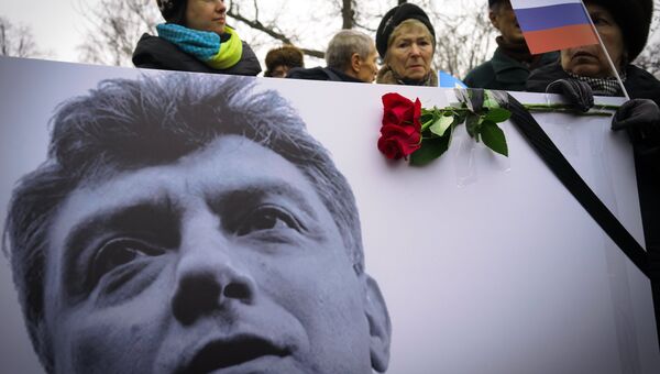 Траурное шествие в память о политике Б.Немцове в Санкт-Петербурге
