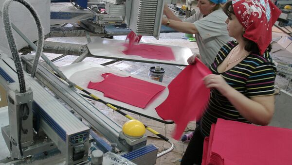 Фабрика по производству джинсовой одежды для детей и молодежи в Ростовской области
